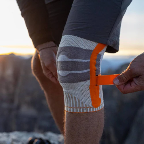 BAUERFEIND Merino Knee Brace - Image 4
